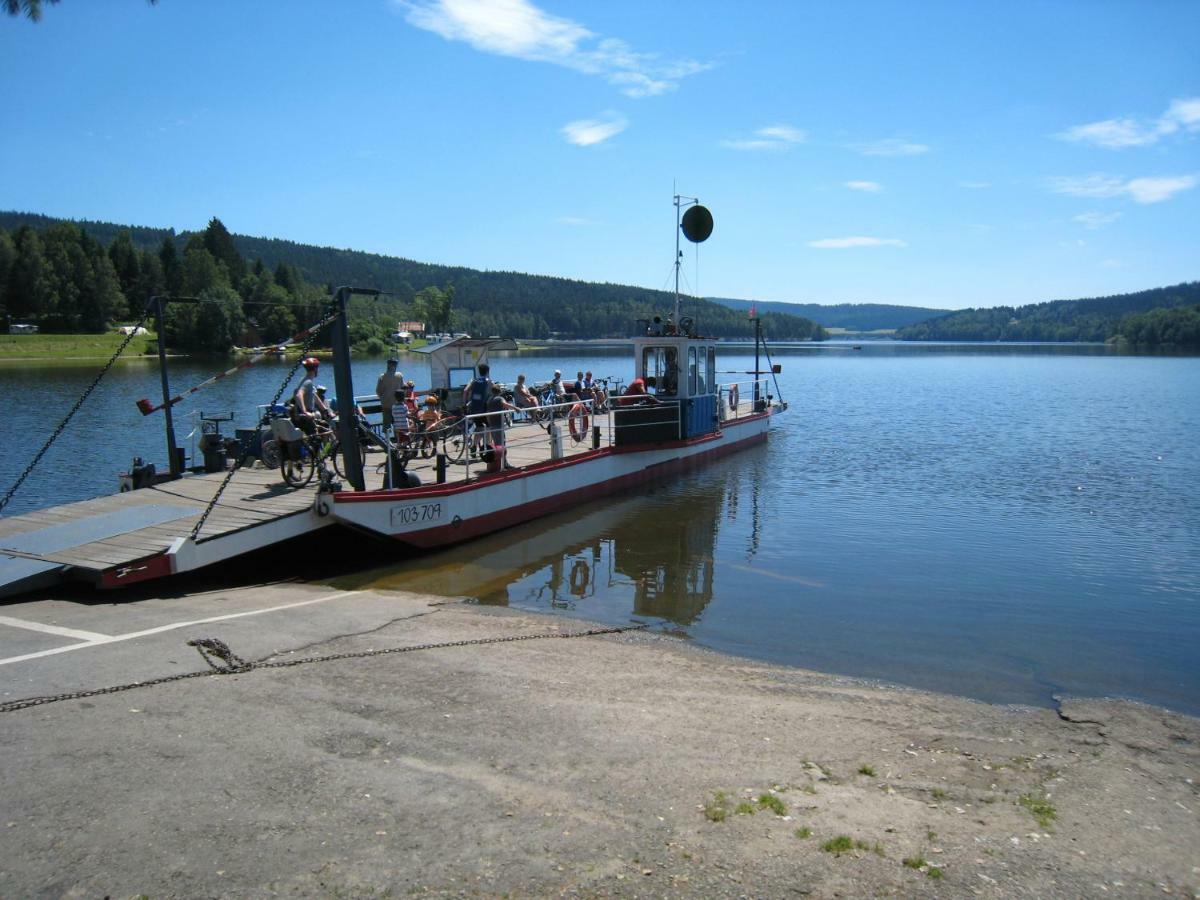 Apartmán Riviera Lipno nad Vltavou Exterior foto